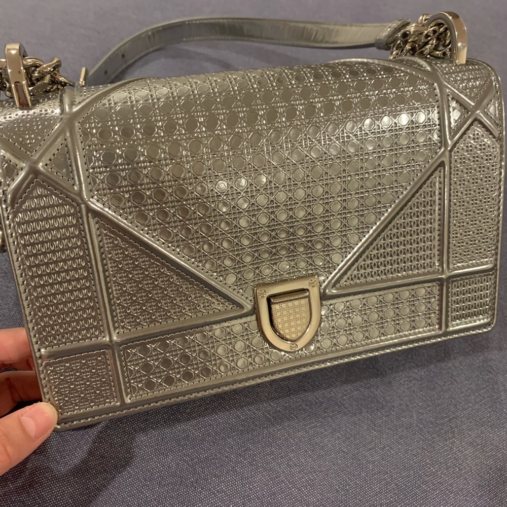Dior shoulder bag- Diorama
